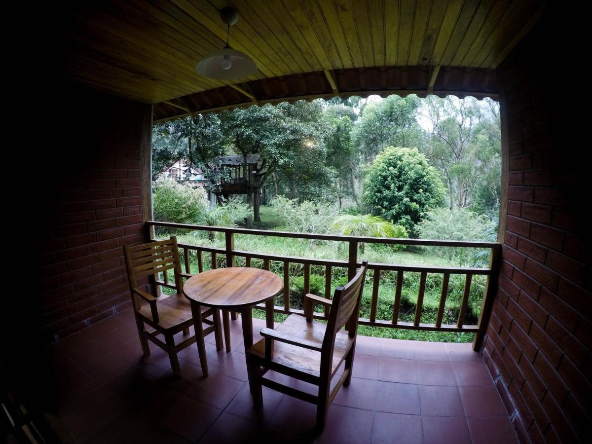 Mama Tungu Hostel Baños Exterior foto